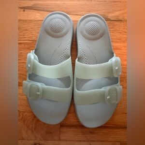 NWOT Fitflop Mint Green Slide Sandals